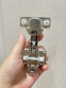 Tornillos preensamblados con espiga y tornillos europeos, <span class=keywords><strong>bisagras</strong></span> de gabinete de cierre suave de fácil instalación con espiga - Product Image 2
