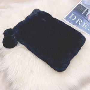 2025圣诞女装真雷克斯兔毛圣诞老人帽子，带2个强力弹性绒球针织编织帽，适合派对场景 - Product Image 4