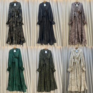Ensembles modestes de style Dubaï pour femmes, vêtements musulmans traditionnels, taille unique, haut et <span class=keywords><strong>pantalon</strong></span> avec long manteau abaya, tenues en <span class=keywords><strong>satin</strong></span> jacquard - Product Image 4