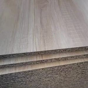 <span class=keywords><strong>Precio</strong></span> de fábrica <span class=keywords><strong>OSB</strong></span> 3 Tablero 15mm 16MM 18mm Tablero de partículas con cara de melamina con decoración de muebles - Product Image 5