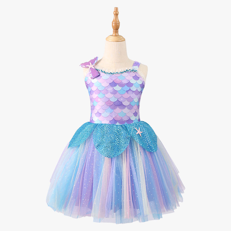 มีสีเขียวขุ่น