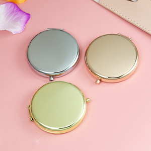 Miroir compact personnalisé en or, cadeau pour fête des 16 ans, souvenir de Quinceañera, cadeaux pour demoiselles d'honneur, 7 cm de diamètre - Product Image 6