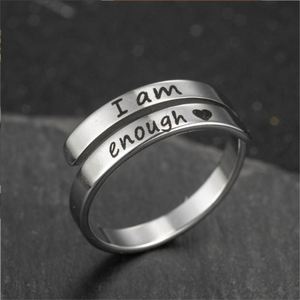 Bague de mode, bijou inspirant, cadeau pour femme, bague ajustable torsadée et gravée « I Am Enough » - Product Image 4
