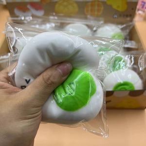 New Realistic 7.5cm Soft Baby Garlic Squeeze Toy Stress Relief Fidget Gifts for Kids and Adults Wholesale Available - Product Image 2