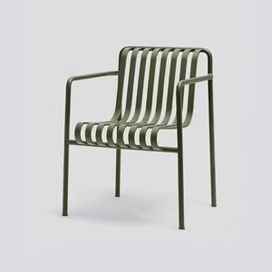 Table et chaises <span class=keywords><strong>de</strong></span> patio en fer, ensemble <span class=keywords><strong>de</strong></span> table et chaises <span class=keywords><strong>de</strong></span> café d'extérieur, ensemble <span class=keywords><strong>de</strong></span> table et chaises <span class=keywords><strong>de</strong></span> jardin imperméable et résistant au soleil - Product Image 5