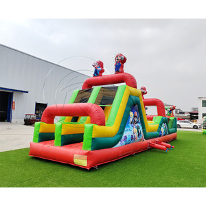 Parcours d'obstacles gonflable coloré sur le thème des dessins animés, idéal pour les fêtes d'enfants, les événements scolaires et les célébrations en plein air - Product Image 3