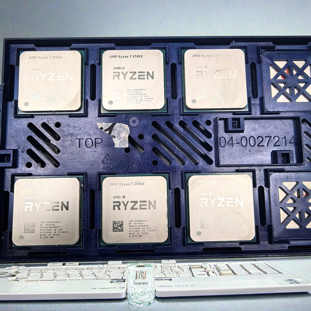 Used for 7 3700X 3.6GHz Eight-Core Sixteen-Thread CPU Processor 65W 7NM With 32M Compatible Socket AM4 Ryzen 7 Processor