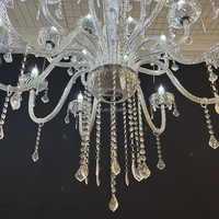 Lustre en acrylique transparent élégant et raffiné pour la décoration de mariage, suspension de plafond, décoration de luxe pour fêtes, événements, hôtels et scènes