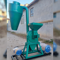 Machine à broyer le maïs à haute efficacité pour l'alimentation animale et le traitement des céréales avec des marteaux durables et des tamis de broyage réglables