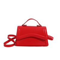2026 Sommer Damen Gebogene Klapp-Mini-Quadrat-Handtasche, Leuchtende Einfarbige Strukturierte Leder-Umhängetasche, Alltags- und Party-Clutch