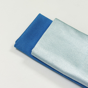 Logo personnalisé 40x40cm Chiffon de nettoyage en microfibre à <span class=keywords><strong>rayures</strong></span> Séchage rapide Serviette non pelucheuse pour lavage de voiture domestique Polissage du verre miroir - Product Image 3