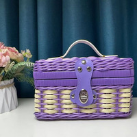 Panier de rangement rectangulaire moderne et simple en rotin tressé imitation, bicolore, nouveau coffret cadeau pour bébé, cadeau de retour après un mois