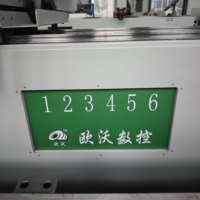Machine de perçage et de fraisage CNC à 4 axes OUWO 3200 mm en alliage d'aluminium avec table inclinable pour perçage de profilés UPVC et cuivre