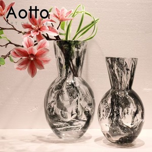 แจกันแก้วทรงไม่สมมาตรสไตล์หรูหราเบาๆ - Product Image 3