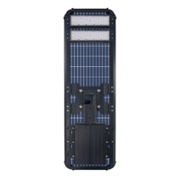 Lampadaire LED Solaire de Qualité Industrielle, Conception Multi-Panneaux, Charge PV Haute Efficacité pour Projets Routiers Municipaux