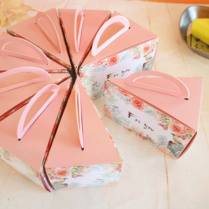 Customized Triangular <strong>Cake</strong> <strong>Slice</strong> <strong>Box</strong> With Handle - Product Image 2