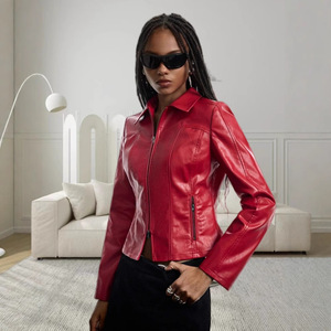 <span class=keywords><strong>Giacca</strong></span> Corta da <span class=keywords><strong>Donna</strong></span> Primavera 2025 con Zip, Maniche Lunghe, Colletto con Bottoni, Motivo 3D in <span class=keywords><strong>Ecopelle</strong></span>, Vestibilità Slim Personalizzata - Product Image 3