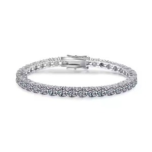 Bracelet cubain en moissanite diamant très vendu avec un design personnalisé, bijoux glacés pour hommes et femmes, usage au bureau et usage de mariage - Product Image 1
