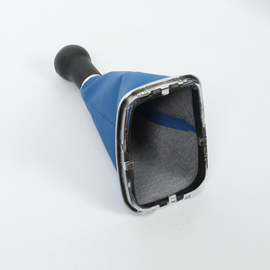 Pomo de Palanca de Cambios de 5/6 Velocidades para Volkswagen <span class=keywords><strong>Bora</strong></span> <span class=keywords><strong>Jetta</strong></span> MT 1998-2004 Golf 4 IV MK4 GTI R32, Funda de Cuero PU - Product Image 2