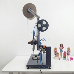 Máquina de grapas elásticas VNS con arandela |   Fijación de Tarjetas Traseras de Alto Rendimiento para Juguetes <span class=keywords><strong>Barbie</strong></span> - Product Image 1
