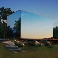 Maison préfabriquée en conteneur, villas de luxe victoriennes rectangulaires avec une salle rectangulaire à miroir pour les hôtels, maisons préfabriquées