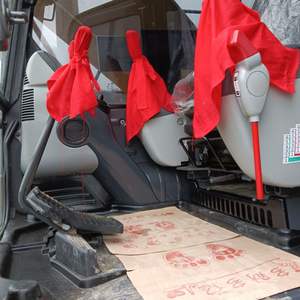 Excavatrice sur chenilles haute performance Komatsu PC200 japon équipement de construction d'occasion basses heures composants de base pompe à moteur - Product Image 6