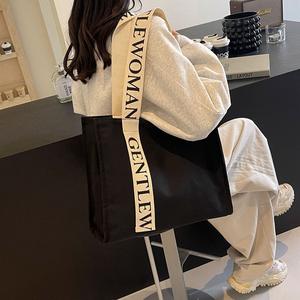 נשים קיבולת גדולה בד בד תיק בד כותנה אופנתי עם דפוס אות לוגו מותאם אישית - Product Image 2