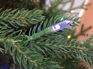 ขนาดที่กำหนดเองสำหรับต้นคริสต์มาสสีเขียวพร้อมดีไซน์ที่ยอดเยี่ยมสำหรับผู้ส่งออก - Product Image 4