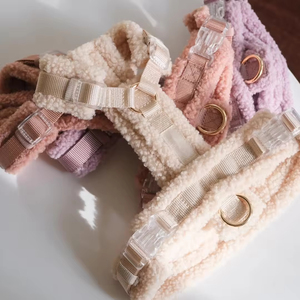 Cina profesional disesuaikan Teddy bulu <span class=keywords><strong>Harness</strong></span> anjing <span class=keywords><strong>Harness</strong></span> kain wol mewah perlengkapan anjing <span class=keywords><strong>Harness</strong></span> - Product Image 5