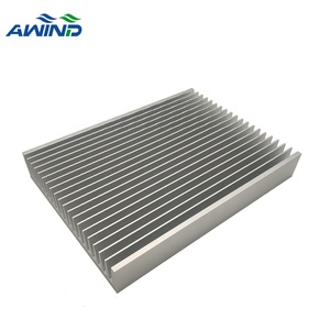 8mm dicke Lamellen Kühlkörper aus extrudiertem Aluminium 186x100x12mm Regler Kühlkörper Aluminium platte für <span class=keywords><strong>Quantum</strong></span> Board Bar 125Watt - Product Image 2