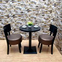Ensemble de meubles modernes pour restaurant Table et chaises de café en bois à vendre pour hôtels et cafés