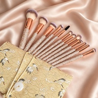 Ensemble de 12 pinceaux de maquillage de luxe à manche en bois avec strass pour fard à paupières, poudre libre, éclaircissement et contouring - Idéal pour les débutants