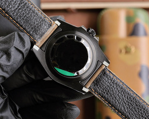 Montre automatique de luxe pour homme avec affichage du calendrier et lumière nocturne en fibre de carbone TPT, équipée d'un mouvement 3135, montre mécanique - Product Image 6