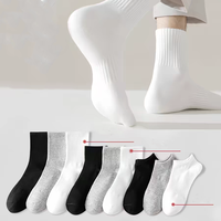 Chaussettes de cheville en coton essentielles au quotidien, toucher doux, ajustement flexible, confort, amorti, absorption de la transpiration, chaussettes idéales pour le sport