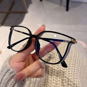 Lunettes de lecture unisexes tendance, monture PC haut de gamme, verres transparents, anti-lumière bleue, <span class=keywords><strong>presbytie</strong></span>, modèle H07, jeunes et personnes d'âge moyen - Product Image 4