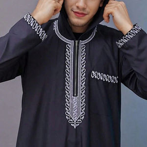 Vente en gros de thobe arabe pour hommes vêtements islamiques traditionnels à manches longues en coton brodé à la mode musulman traditionnel - Product Image 4