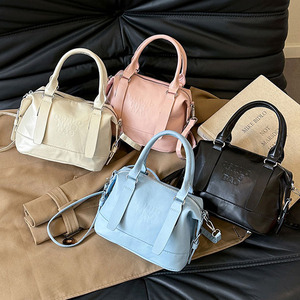 2025 nouveau printemps luxe Design femme Messenger sacs mode dame sac à bandoulière pour les filles - Product Image 1