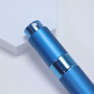 Atomizador de Perfume Portátil Recargable de Aluminio Negro Mate de Alta Calidad, 5ml, 8ml, 10ml, con Sistema de Giro - Product Image 3