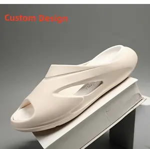 Custom Design EVA Soft Embossed Beach Men Slippers For Men For Women