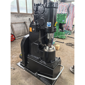 Les marteaux de forgeage électriques industriels de la série C41 présentent <span class=keywords><strong>un</strong></span> composant de noyau de moteur durable. - Product Image 1