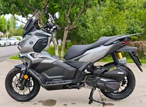 VOGE SR150S Scooter <span class=keywords><strong>Moto</strong></span> ADV 149.6cc Raffreddato ad Acqua, Scooter Automatico CVT per Avventura e Pendolarismo con ABS TCS Elettrico - Product Image 3