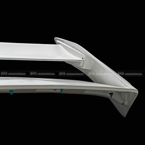 Extension de becquet de toit léger de style EPA-C compatible GR Yaris GXPA16 en FRP / carbone partiel, fixation par boulons, mod sport aérodynamique - Product Image 6