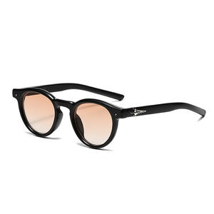 Gafas de sol negras con montura redonda retro para mujer, protección UV400, tipo 3, material de PC, diseño de hexagrama - Product Image 3
