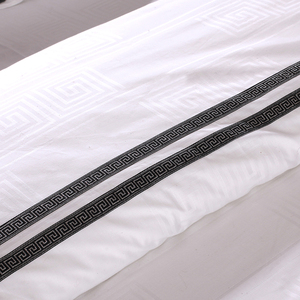 Cao cấp cổ điển rồng Totem phong cách khách sạn Khăn trải giường sang trọng Jacquard Châu Âu dát Bộ đồ Giường Màu Trắng đặt 100% bông - Product Image 4