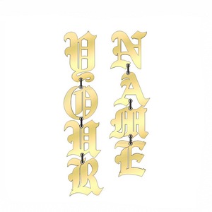 Orecchini in acciaio inossidabile placcato oro gioielli personalizzati vecchio stile inglese nome personalizzato orecchini lunghi e grandi per le donne - Product Image 5
