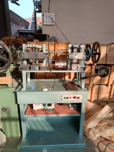 Machine de fabrication de chaînes de haute précision, équipement automatique de haute précision pour chaînes de bijoux en or, argent et laiton - Product Image 4