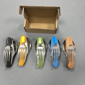 Conception intelligente <span class=keywords><strong>Fourchette</strong></span> Cuillère <span class=keywords><strong>Couteau</strong></span> Couverts Kit <span class=keywords><strong>Couteau</strong></span> <span class=keywords><strong>suisse</strong></span> avec manche en bois d'aluminium Vente en gros Vaisselle multi-usages Combo - Product Image 2