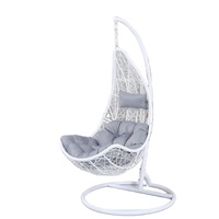 Pas cher Prix Jardin Extérieur Rotin Suspendu Oeuf Vivant Balançoire Chaises Ensemble Balançoire Pivotante