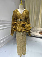 S3620N Nouvelle Collection 2026 – Ensemble Chic Femme : Chemise Dorée à Manches Lanterne, Col en V et Ourlet Volanté, Jupe Longue à Paillettes Taille Haute / Robe de Soirée