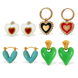 ต่างหูรูปหัวใจสแตนเลสดีไซน์ไม่สม่ำเสมอสำหรับผู้หญิงเครื่องประดับแฟชั่น - Product Image 5